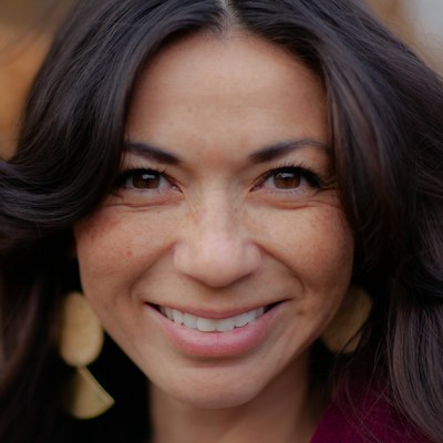 Aylin Erdem
